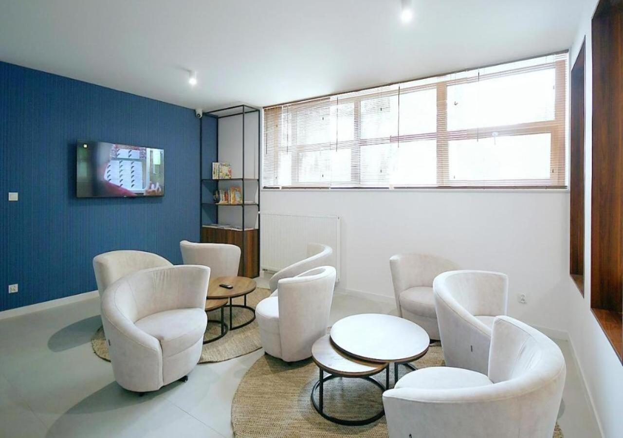 Apartament Whiteblue Kolobrzeg Z Duzym Ogrodkiem - 100 M Od Plazy! Whiteblue Kolberg Apartment Mit Grossem Garten - 100 M Vom Strand Entfernt! Whiteblue Kolobrzeg Apartman S Velkou Zahradou - 100 M Od Plaze! Kültér fotó