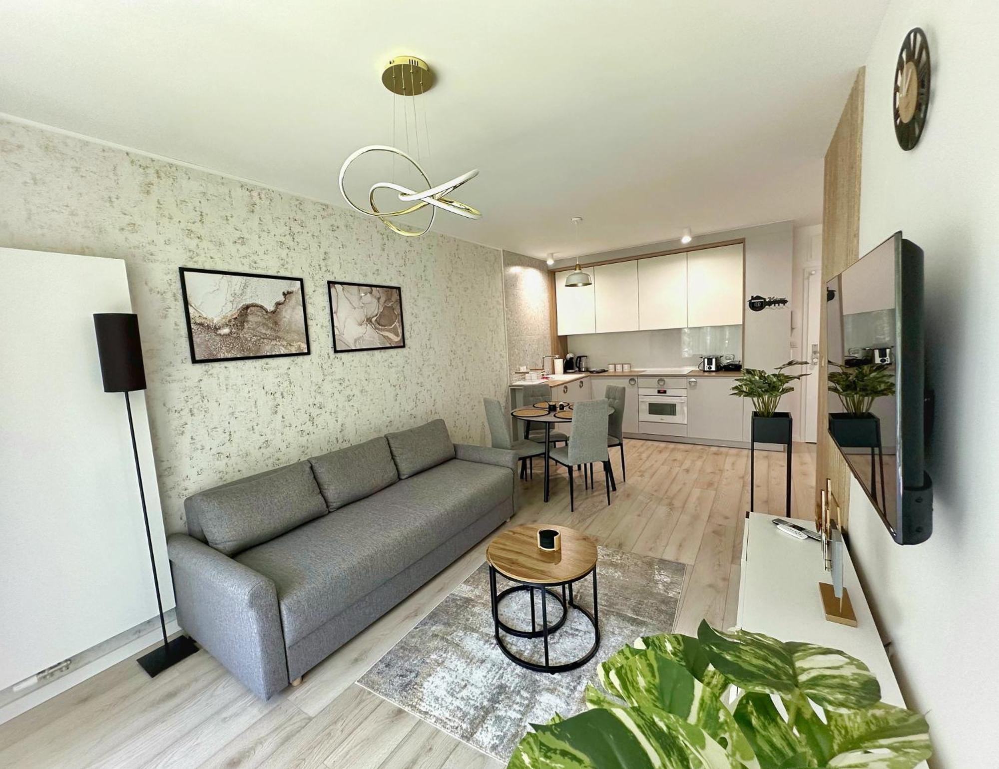 Apartament Whiteblue Kolobrzeg Z Duzym Ogrodkiem - 100 M Od Plazy! Whiteblue Kolberg Apartment Mit Grossem Garten - 100 M Vom Strand Entfernt! Whiteblue Kolobrzeg Apartman S Velkou Zahradou - 100 M Od Plaze! Kültér fotó